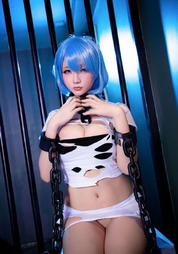 国产蜜臀在线一区二区三区-片花电影无删减版