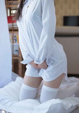 草莓向日葵免费观看最新章节-高清影视不卡在线观看