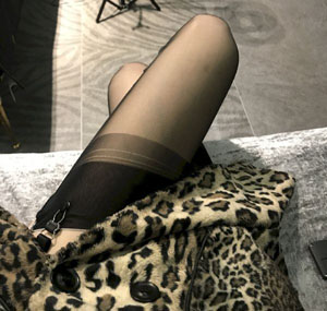 天天青青狠狠夜夜嗷嗷-经典影视大全在线观看