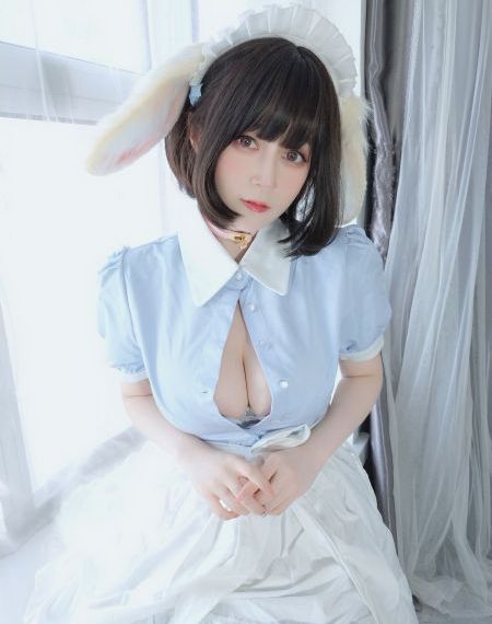 白嫩美女在线日韩专区-云播国语版高清