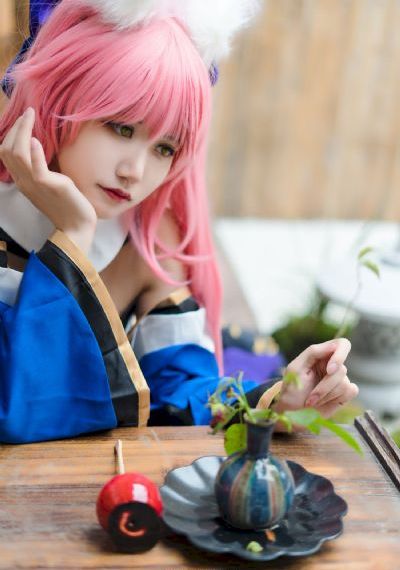 青青草原福利-超前点播迅雷下载