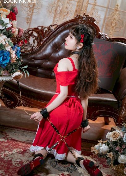 欧美制服丝袜中文字幕-全集迅雷极速版下载