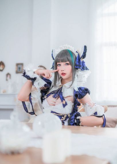 久久制服丝袜中文字幕-首映高清电影在线