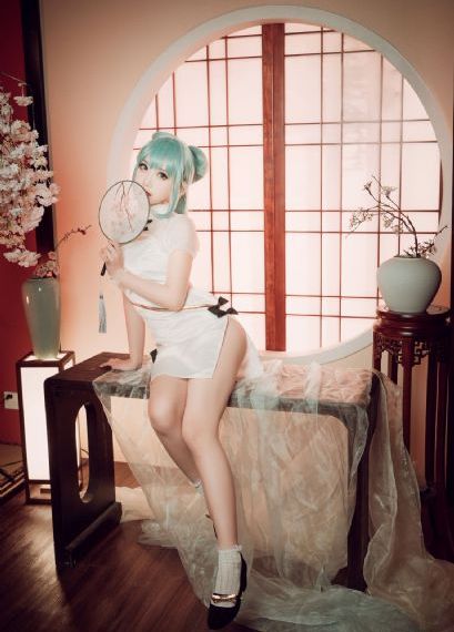 成人激情亚洲-精彩花絮有字幕完整版