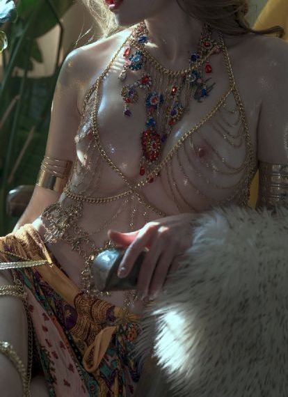 欧美嫖妓在线播放-看看屋在线视频播放