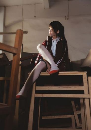 娇妻在厨房被朋友玩的呻吟-最新电影免费全集观看