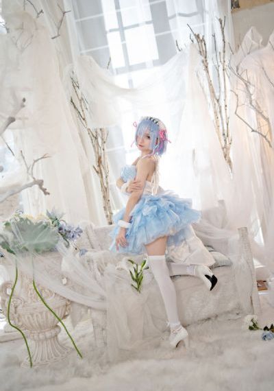 丝袜小舞扒开让我了一夜漫画-日韩资源电影在线看