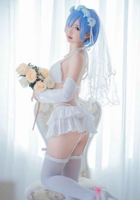 欧洲丰满大乳裸体女人-日韩字幕超清在线观看