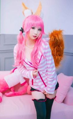 欧美《交换做爰》免费观看-精彩预告视频网址大全